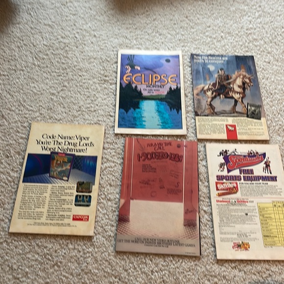 Lot of 5 Comics DC Marvel Eclipse Justice League Kickers Silver Surfer - Picture 7 of 7